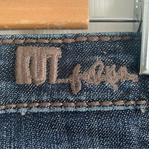 Kut from the Kloth Natalie High Rise Bootcut Jewelled Pocket Jeans - Picture 5 of 14